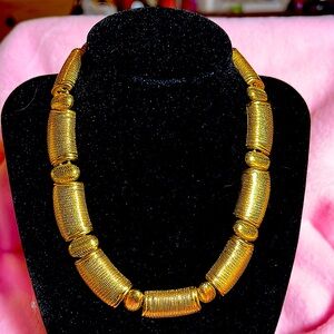 Premier Designs Gold Tone Link Textured Statement Necklace Mint